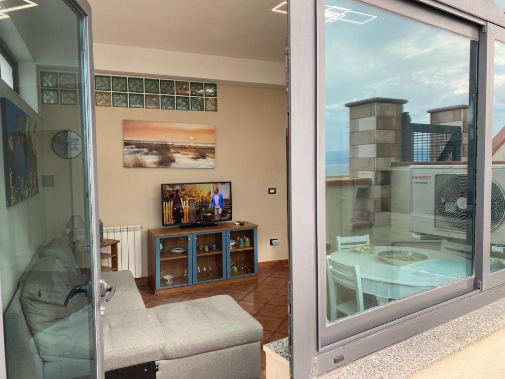 Vista Eolie Milazzo- Apartments Kültér fotó