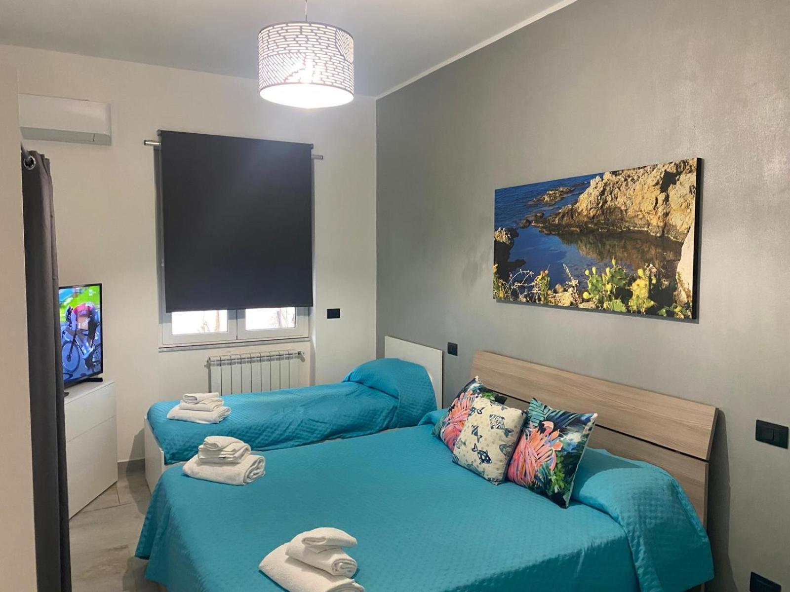Vista Eolie Milazzo- Apartments Kültér fotó